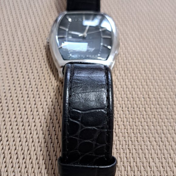 Kenneth Cole Watch - Picture 3 of 5